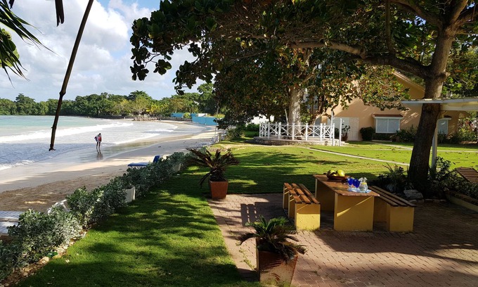 Mammee Bay Villa | Villa en la playa. Encantador y pintoresco de 3 dormitorios en Cannon Villas Ocho Rios
