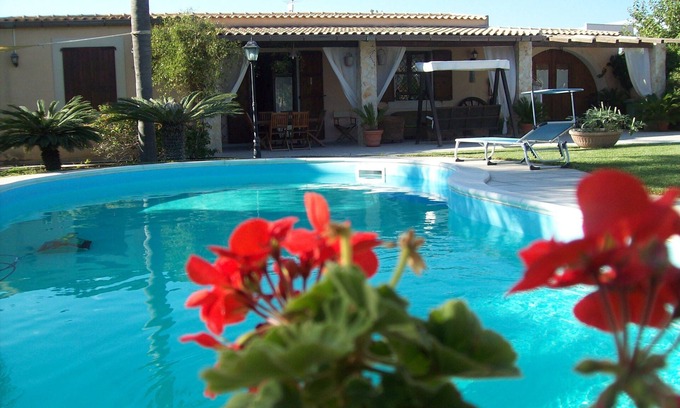 San Lorenzo Villa | VILLA ORCHIDEA EN EL MAR CON PISCINA PRIVADA ENTRE SAN LORENZO Y MARZAMEMI.
