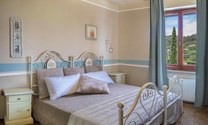 Bocca di Magra-La Ferrara Cama Y Desayuno | Villa Ori B&B