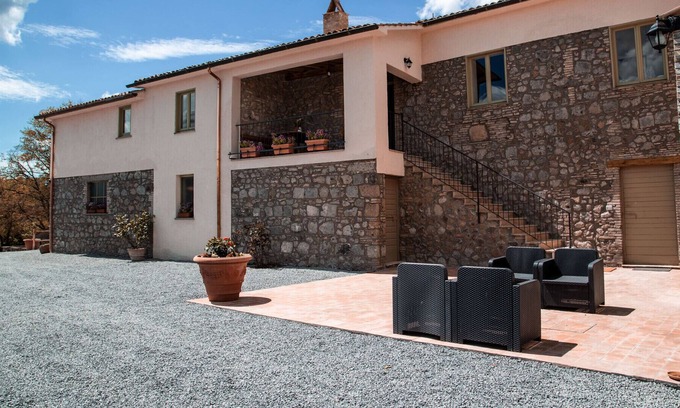 Acquapendente Villa | Villa Oriente, between Umbria & Tuscany