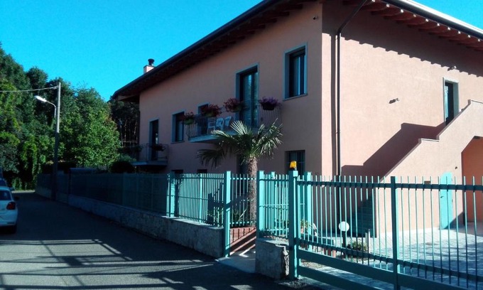 Cardano al Campo Cama Y Desayuno | Villa Ormeni