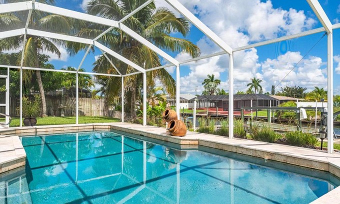 Fort Myers Casa | Villa Otterly Amazing- Roelens Vacations