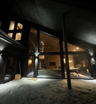 Akaslompolo Casa | Villa Outi, New Luxury Villa in Äkäslompolo, Lapland