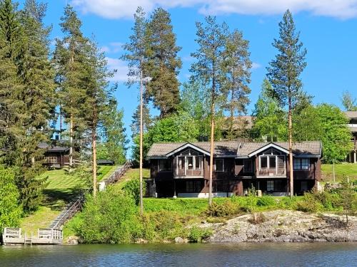 Tahkovuori Villa | Villa Ozero