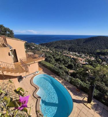 Cavalaire-sur-Mer Villa | Villa Pétale de Rose