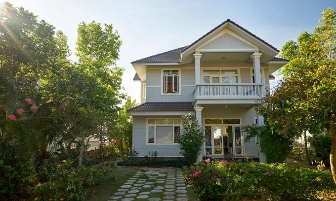 Phu Hai Beach Villa | Villa Paradise Mui Ne
