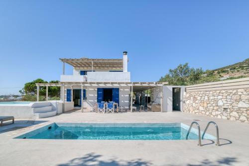 Nea Cryssi Akti Apartamento | villa paradisia private swimming pool and jacuzzi