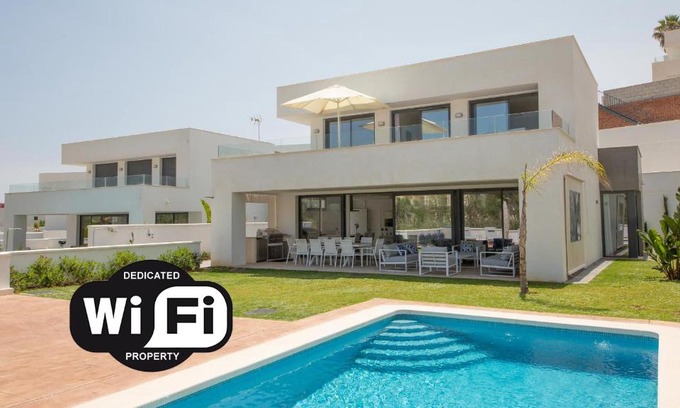 Castillo de Sabinillas Villa | Villa Paraiso, 15