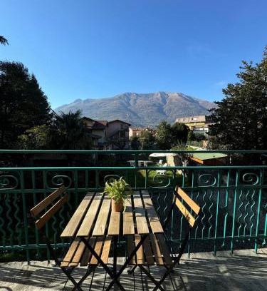 Dervio Apartamento | Villa Paruzzi eleganza storica a 6 minuti a piedi dal lago di Como