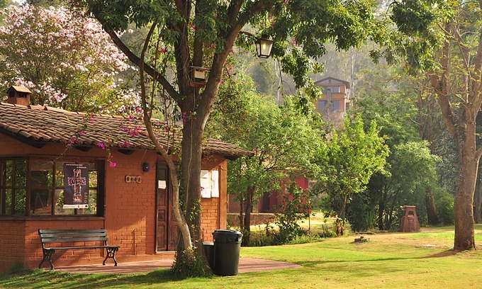 La Querenda Hotel | Villa Patzcuaro Garden Hotel & RV Park