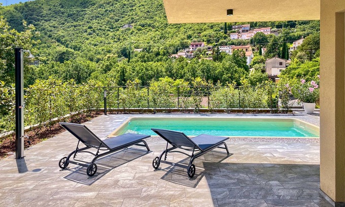 Obrs Casa | Villa Perla di Draga by Interhome