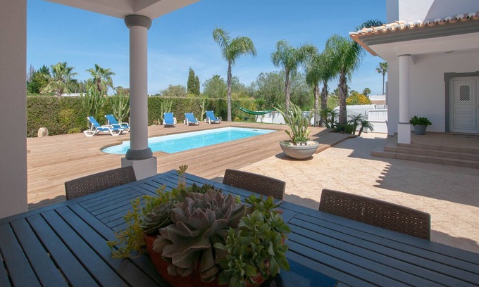 Guia Villa | Villa Perola OCV - Private Pool - Quiet location