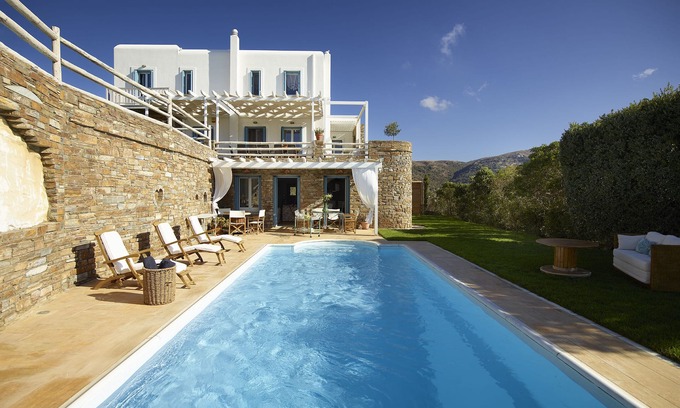 Ydrousa Villa | Villa Phivi with private pool in Andros Greece -The best vacations