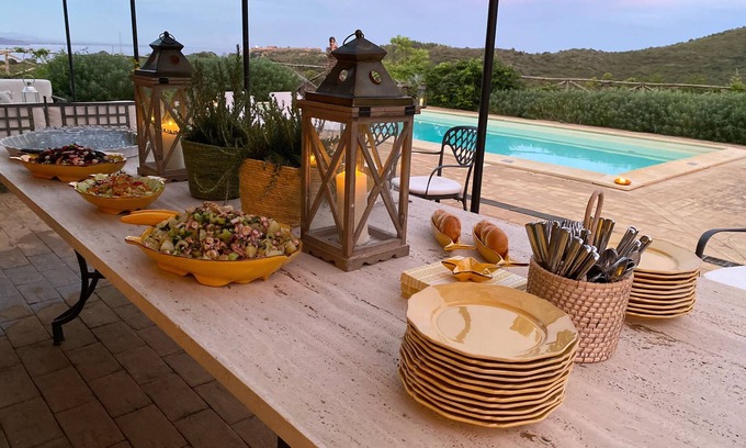Porto Ercole Villa | Villa Toscana con piscina, espléndido jardín y vistas espectaculares.