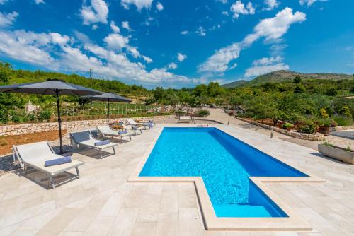 Orasac Villa | Villa Pizzelli