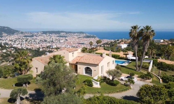 Saint Pierre de Feric Villa | Villa Plein Soleil 6/14 Personnes