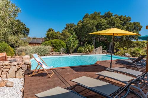 Lecci Villa | Villa pleine de charme avec piscine proches des plages