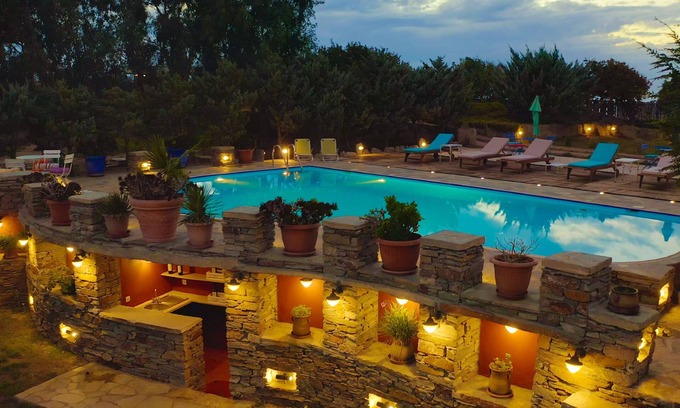Kea Villa | Villa POSEIDON con piscina privada - Ideal para familias o grupos de amigos