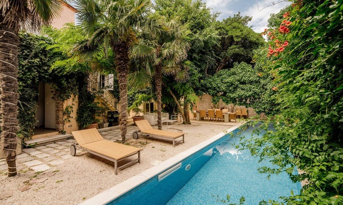 Island Hvar Villa | Villa Potoka Palace | 4 Bedroom Villa | Central and Private Setting | Spa and Sauna