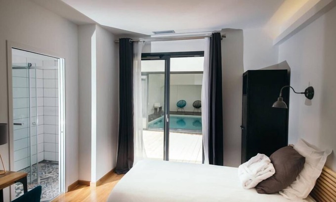 Clermont-Ferrand Hotel | Villa Pradelle