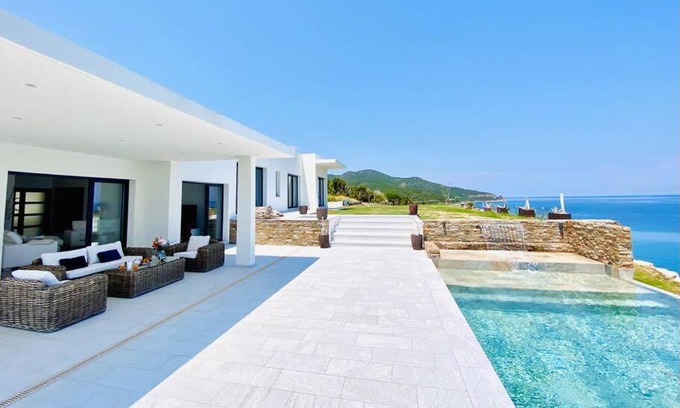 Pietracorbara Villa | Villa prestige au bord de l'eau- Pietracorbara