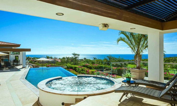 Buzzards Casa | Villa Primavera 7Bed Golf & Beach Paradise