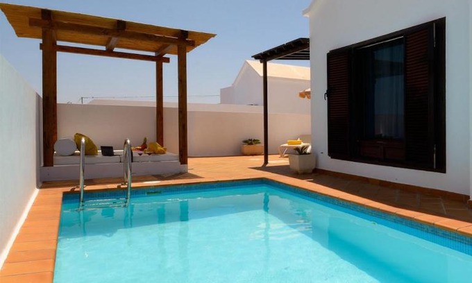 Tias Villa | Villa Princesa Dácil piscina climatizada y BBQ