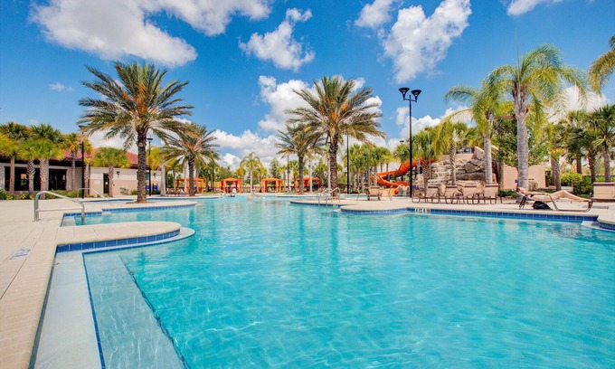 Loughman Casa | Villa! Private Pool & Game Room! Near Disney