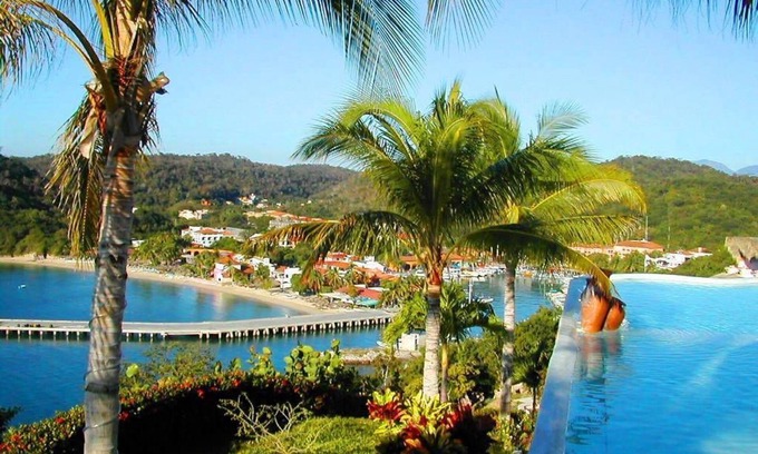 Playa Chahué Villa | Villa Punta Sta Cruz 3BR