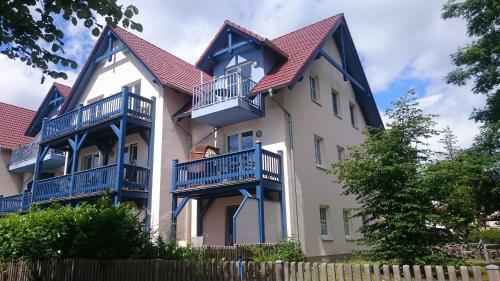 Seeheilbad Graal-Muritz Apartamento | Villa Quisisana in der Kurstraße 2 OG