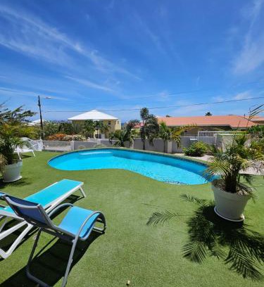 Marie Pampoen Apartamento | Villa Ravens`s Paradise Azul