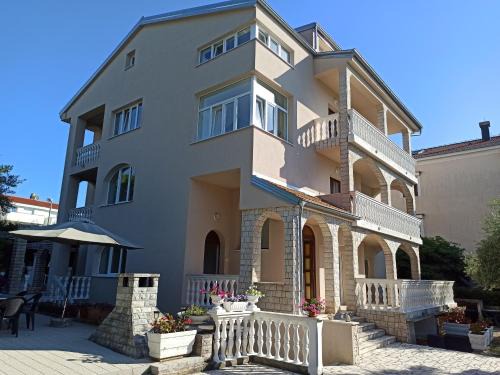 Milcetici Apartamento | Villa Rea