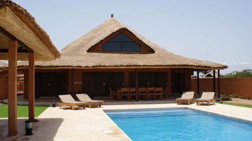 Nianing Cama Y Desayuno | Villa Rebecca