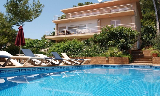 Cap de Salou Villa | Villa en Salou, 100m. playa, piscina privada, aire acondicionado , wifi.