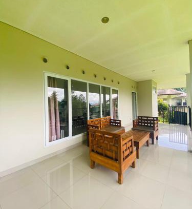 Megamendung Casa | Villa restu adel