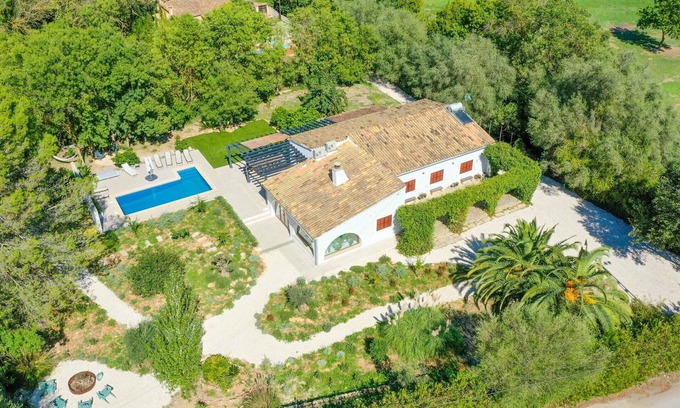 Puigpunyent Villa | Villa Roca Verde con piscina privada, terrazas y exuberantes jardines