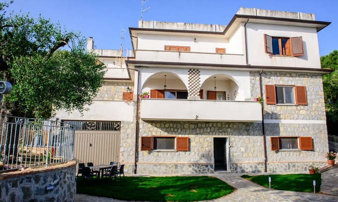 Pisciotta Cama Y Desayuno | Villa Panorámica Rosa Cilento