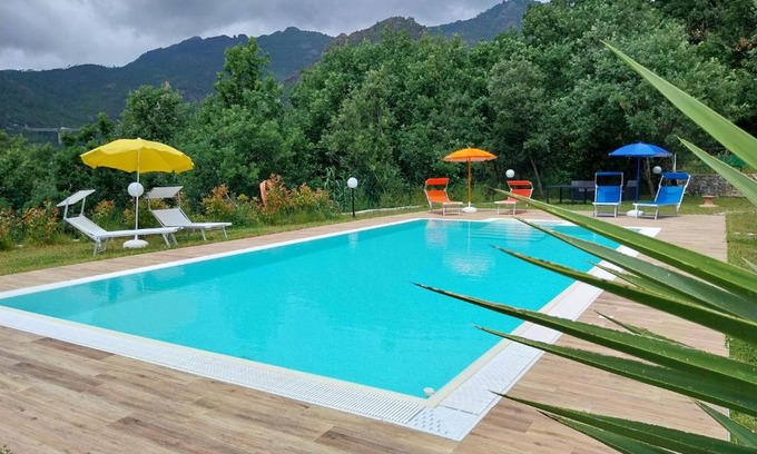 Deiva Marina Casa | VILLA ROSA