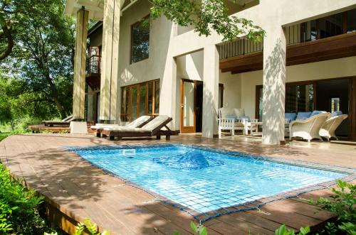 Hazyview Casa | Villa Rostrata-on-Lake