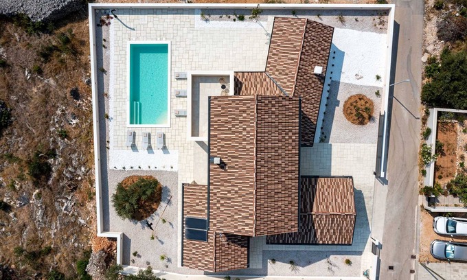 Jezera Villa | Villa Royal Stone con piscina, a 350 m de la playa