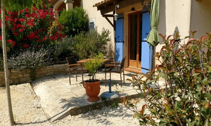 La Roque-sur-Ceze Apartamento | Villa Sénégas