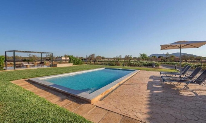 Buger Villa | Villa Sa Petitona