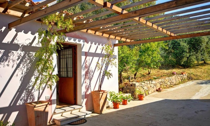 Oliena Villa | Villa Sa pruna con Wi-fi
