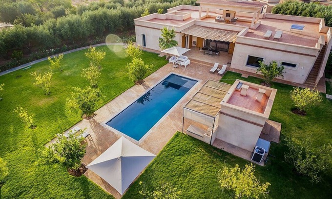 Oulad Hassoune Villa | Viila SALAMOUNI, Exclusive rental with private pool (6-8 bedrooms, 12-16 guests)