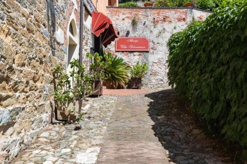 Noli Cama Y Desayuno | Villa Salvarezza