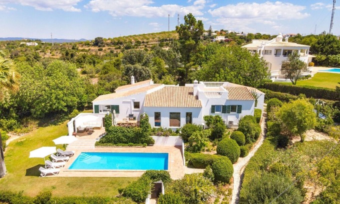 Picota Villa | Villa Saragoça