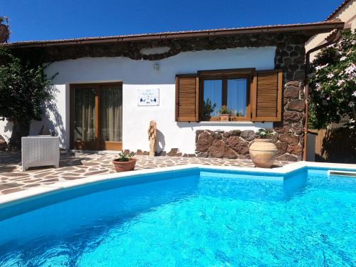 La Caletta Cama Y Desayuno | Villa Sari affitta camere