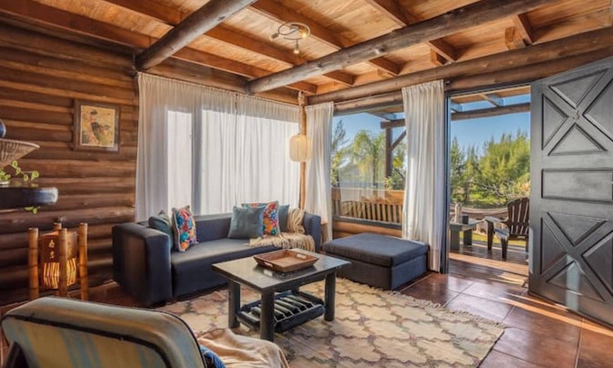 Barra de Ibiraquera Villa | Vrbo Property