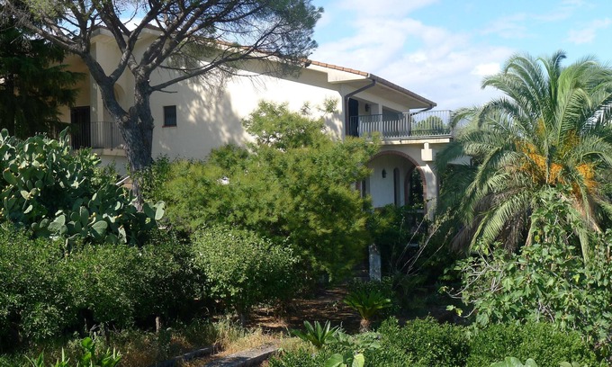 Mascali Villa | Villa Scorciavacca - En las laderas del Etna, una encantadora terraza en el mar Jónico