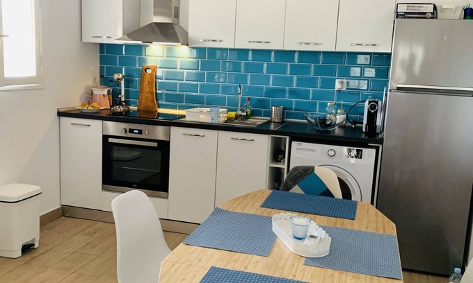 Nea Anchialos Casa | Villa Sea Breeze - your home by the sea
